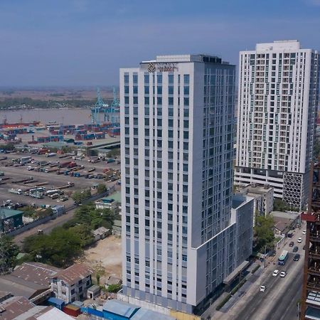 Zealax Hotel & Residence Yangon Extérieur photo
