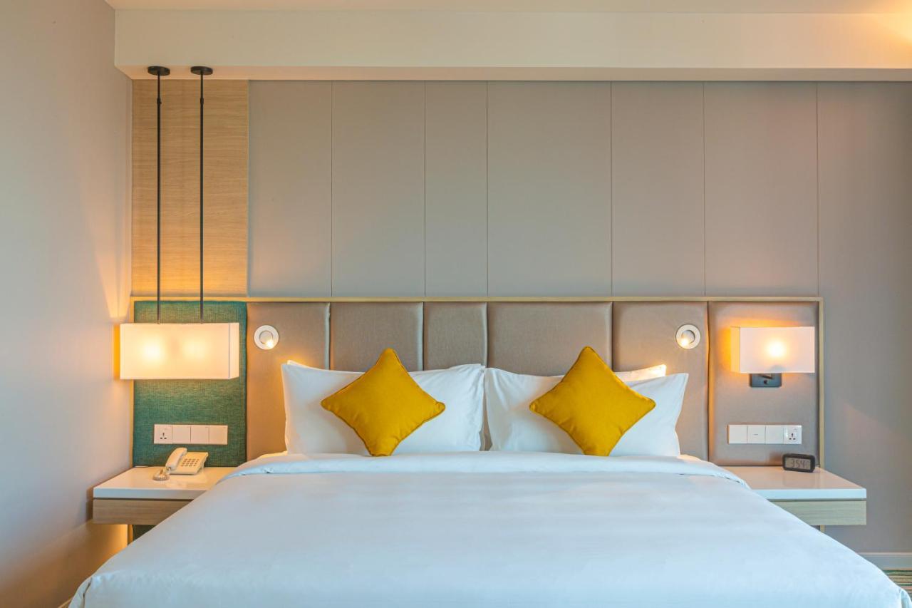 Zealax Hotel & Residence Yangon Extérieur photo