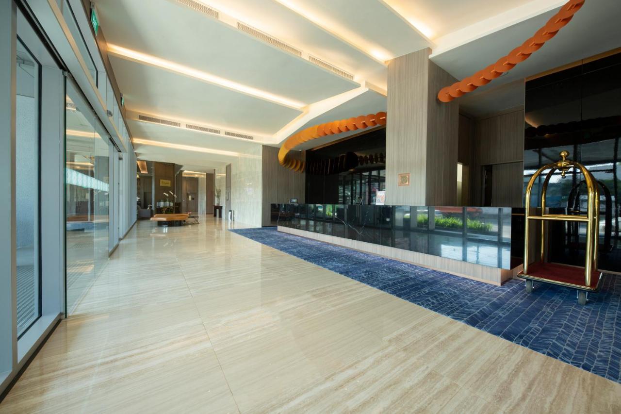 Zealax Hotel & Residence Yangon Extérieur photo