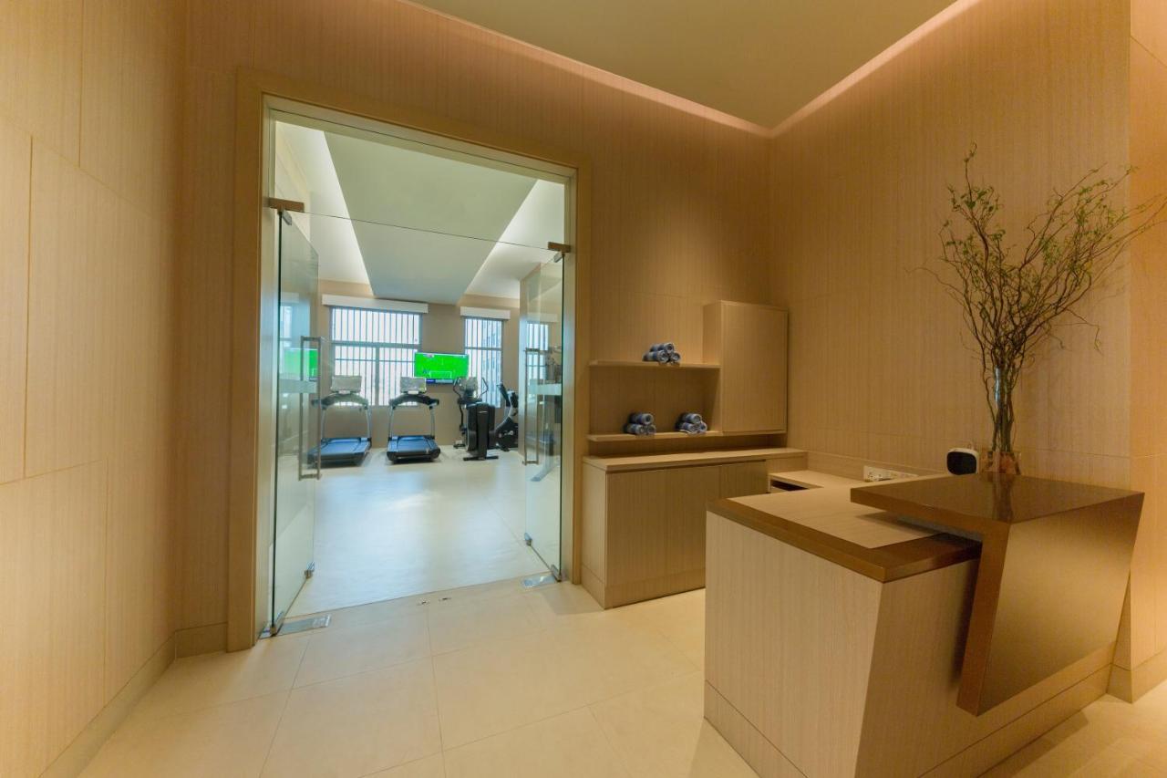 Zealax Hotel & Residence Yangon Extérieur photo